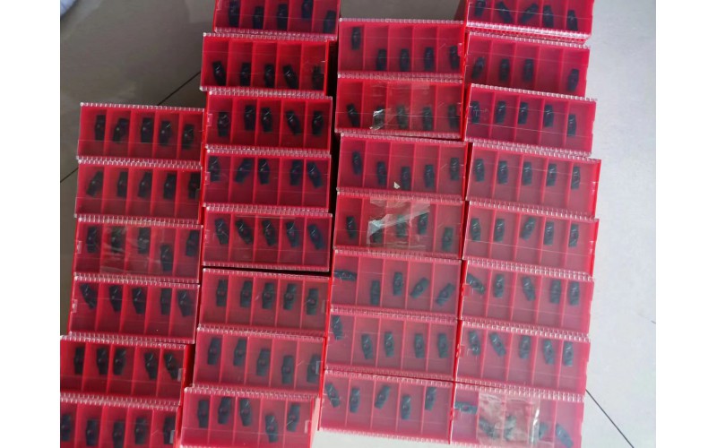 株洲湘冶深孔鉆800導(dǎo)向鍵采用進口原料、CVD化學(xué)涂層工藝與耐磨性的探索